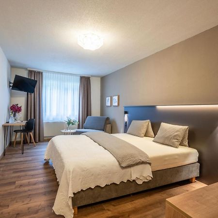 Hotel Alpina شيرز المظهر الخارجي الصورة